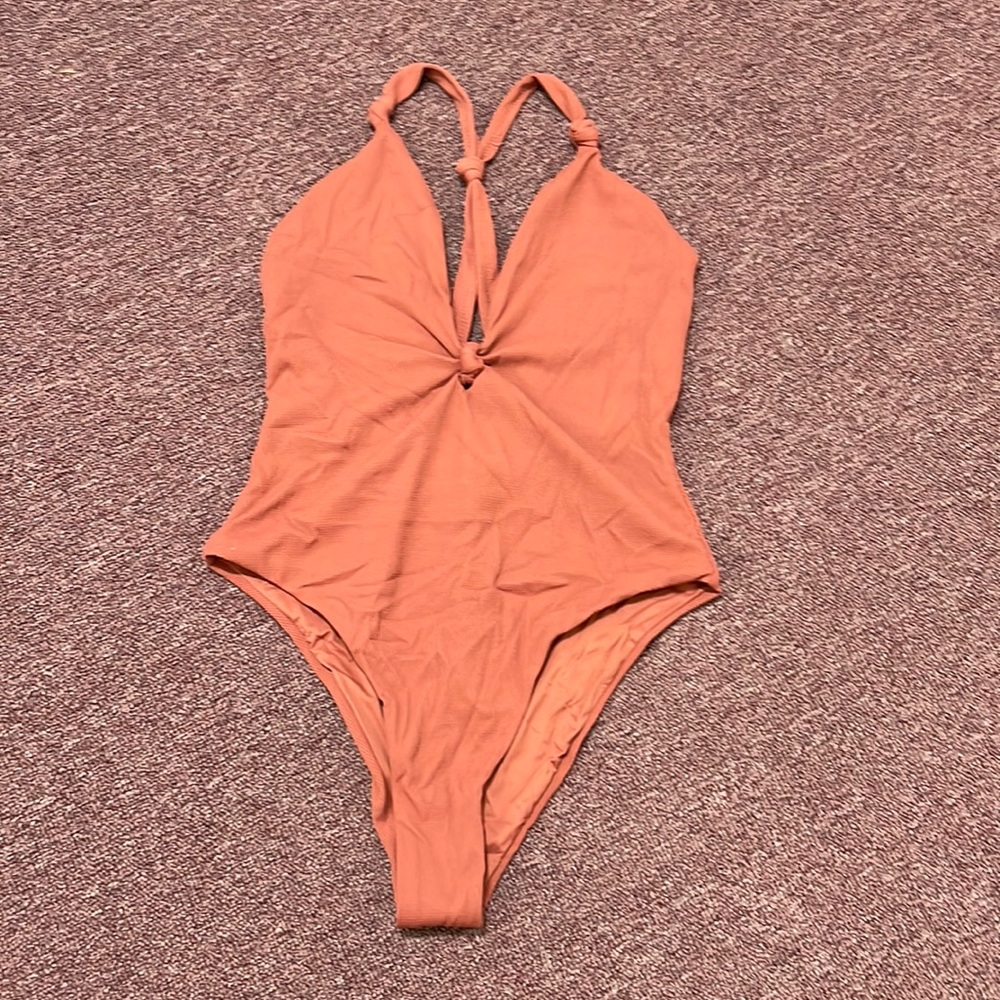 Bathing suit